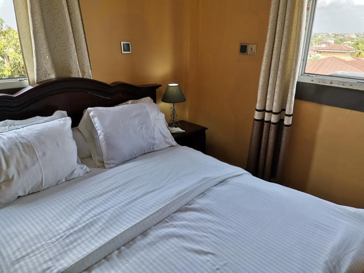 Residence Hoteliere Mb-202 C Ντουάλα Εξωτερικό φωτογραφία
