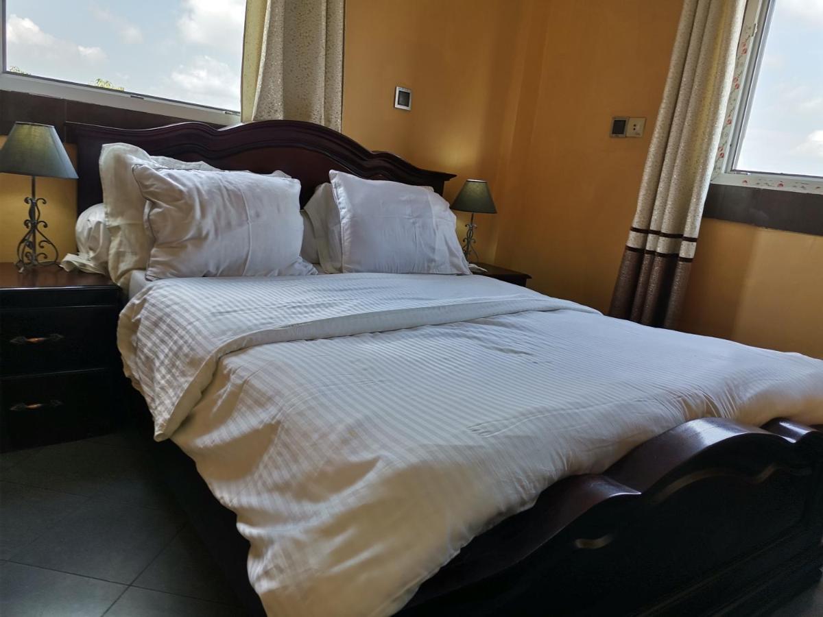 Residence Hoteliere Mb-202 C Ντουάλα Εξωτερικό φωτογραφία