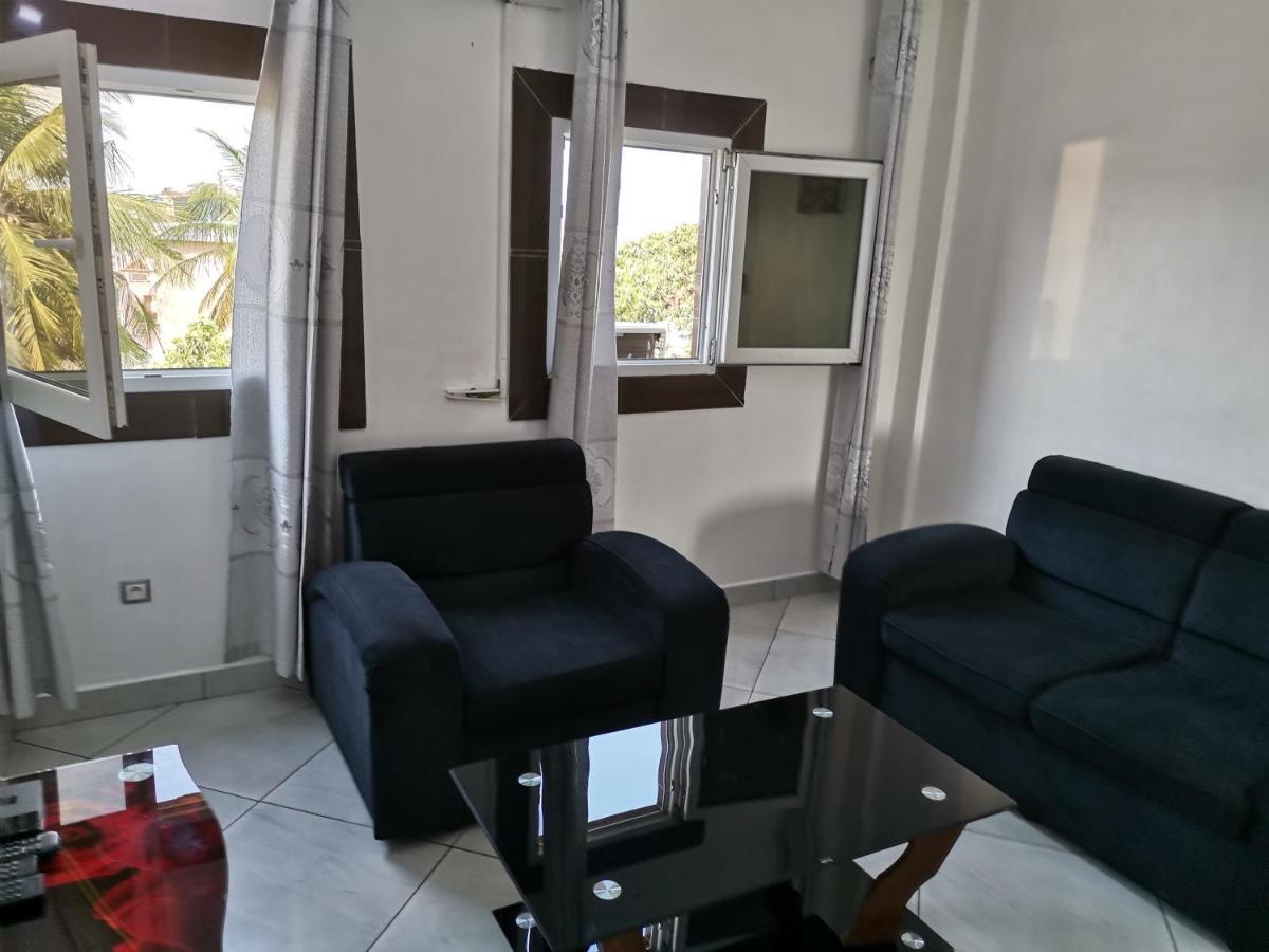 Residence Hoteliere Mb-202 C Ντουάλα Εξωτερικό φωτογραφία