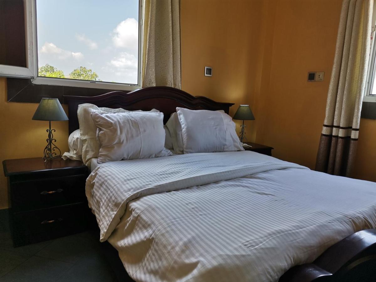 Residence Hoteliere Mb-202 C Ντουάλα Εξωτερικό φωτογραφία